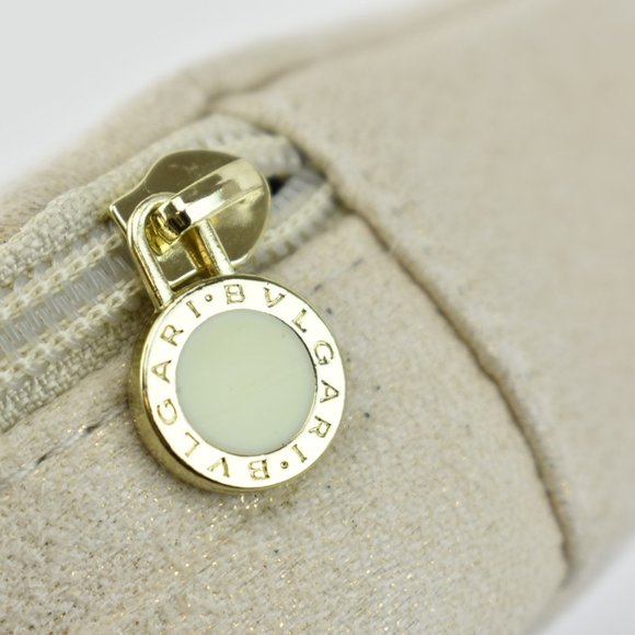 BVLGARI: Beige & "Logo", Travel/Cosmetic Bag (gc) - Picture 3 of 10